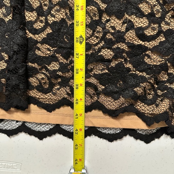 Karen Kane 2X Black Floral Lace Overlay Dress Tan Lined 3/4 Sleeve Midi Length - Picture 6 of 7